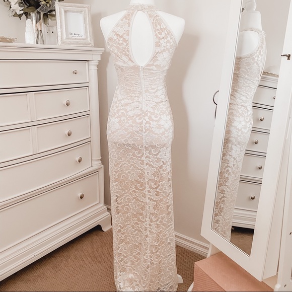 Full Length Stretch Gown with Nude Underlay - Picture 7 of 8